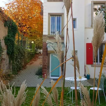 Appartement Schiller, 2 Côté Jardin - Quartier Orangerie Strasbourg